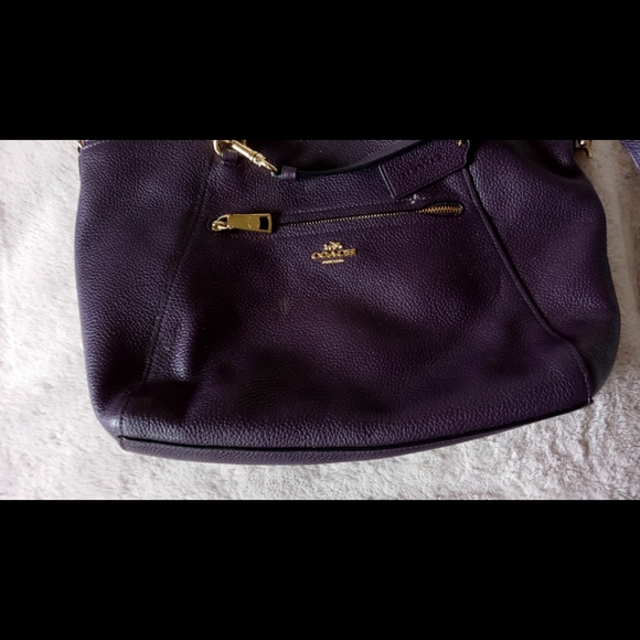 ✨ 3x HP ✨ EUC ✨ Plum Crossbody Coach Bag ✨ - Picture 3 of 15